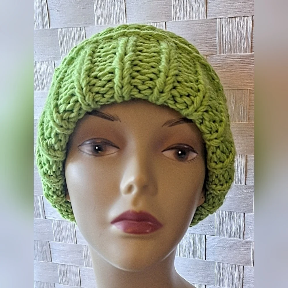 NWT Artisanal Beanie With Detachable Faux leather Tag
